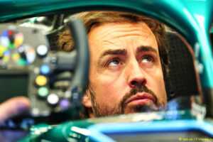 Sepanjang perlumbaan di Imola, Fernando Alonso kedengaran kecewa ketika bercakap melalui radio pasukan, menyebut dirinya sebagai pelumba paling malang di dunia. Namun, pada hari Khamis di Monaco, pelumba Aston Martin itu menjelaskan bahawa sebenarnya dia tidak berasa begitu — menurutnya semua masalah berpunca daripada kekurangan kelajuan kereta.